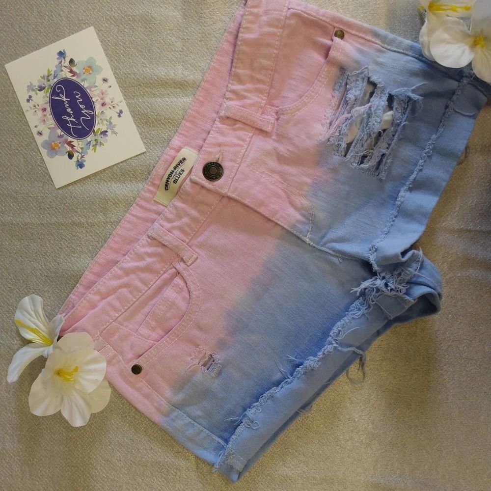 Canyon River Blues Short